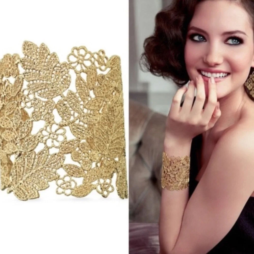 Stella & Dot |Dainty Gold Lace Chantilly Lace Cuff Bracelet